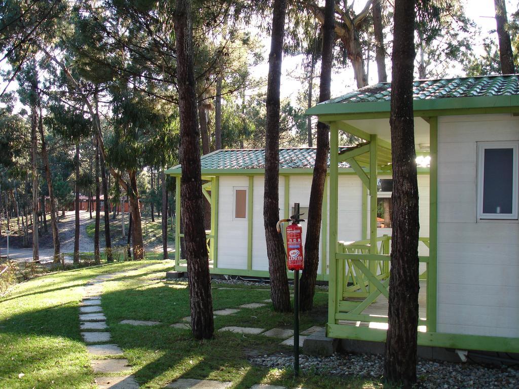 Готель Parque De Campismo Orbitur Foz De Arelho. Фош-ду-Ареллю Номер фото